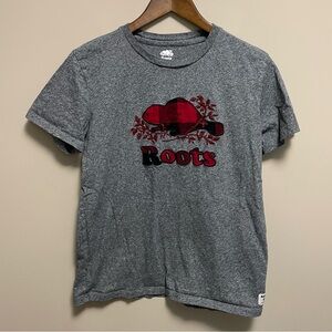 Roots Canada Heather Gray T-Shirt Red Plaid Beaver Logo Women’s Medium